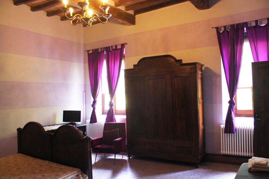 Room And Breakfast Torre Felino Δωμάτιο φωτογραφία