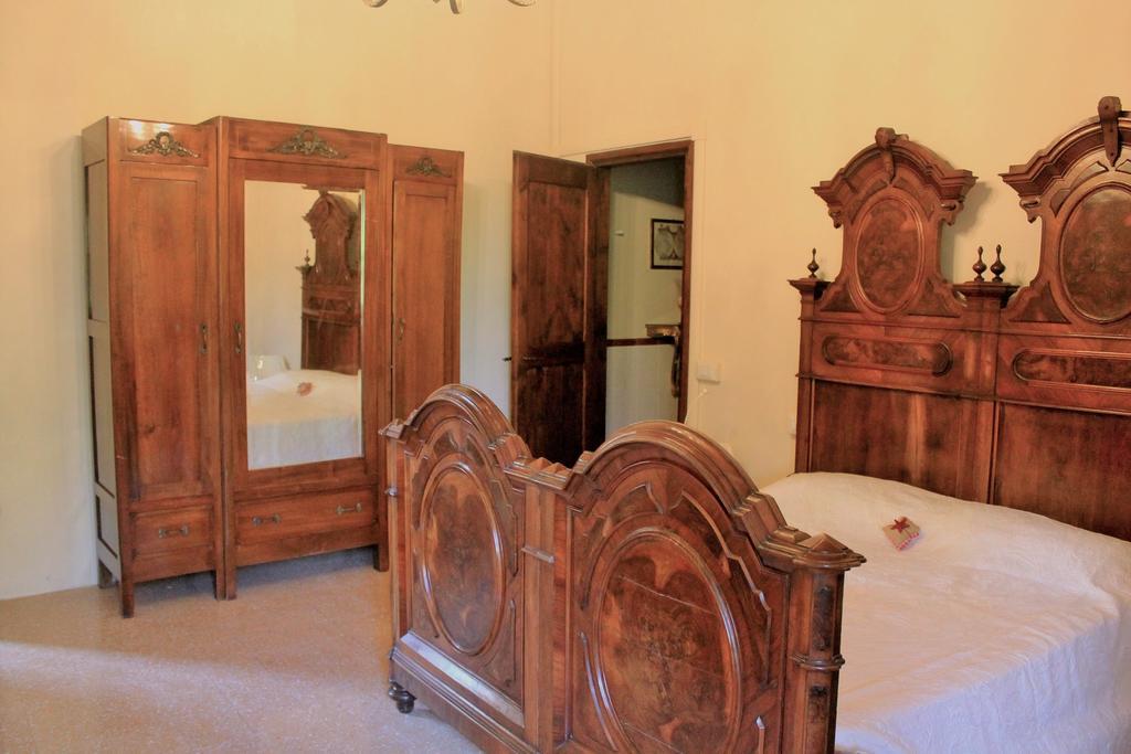 Room And Breakfast Torre Felino Δωμάτιο φωτογραφία