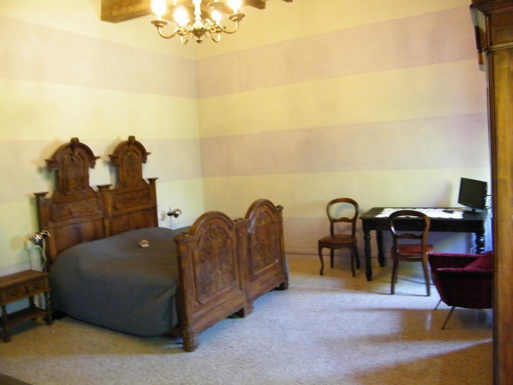 Room And Breakfast Torre Felino Εξωτερικό φωτογραφία